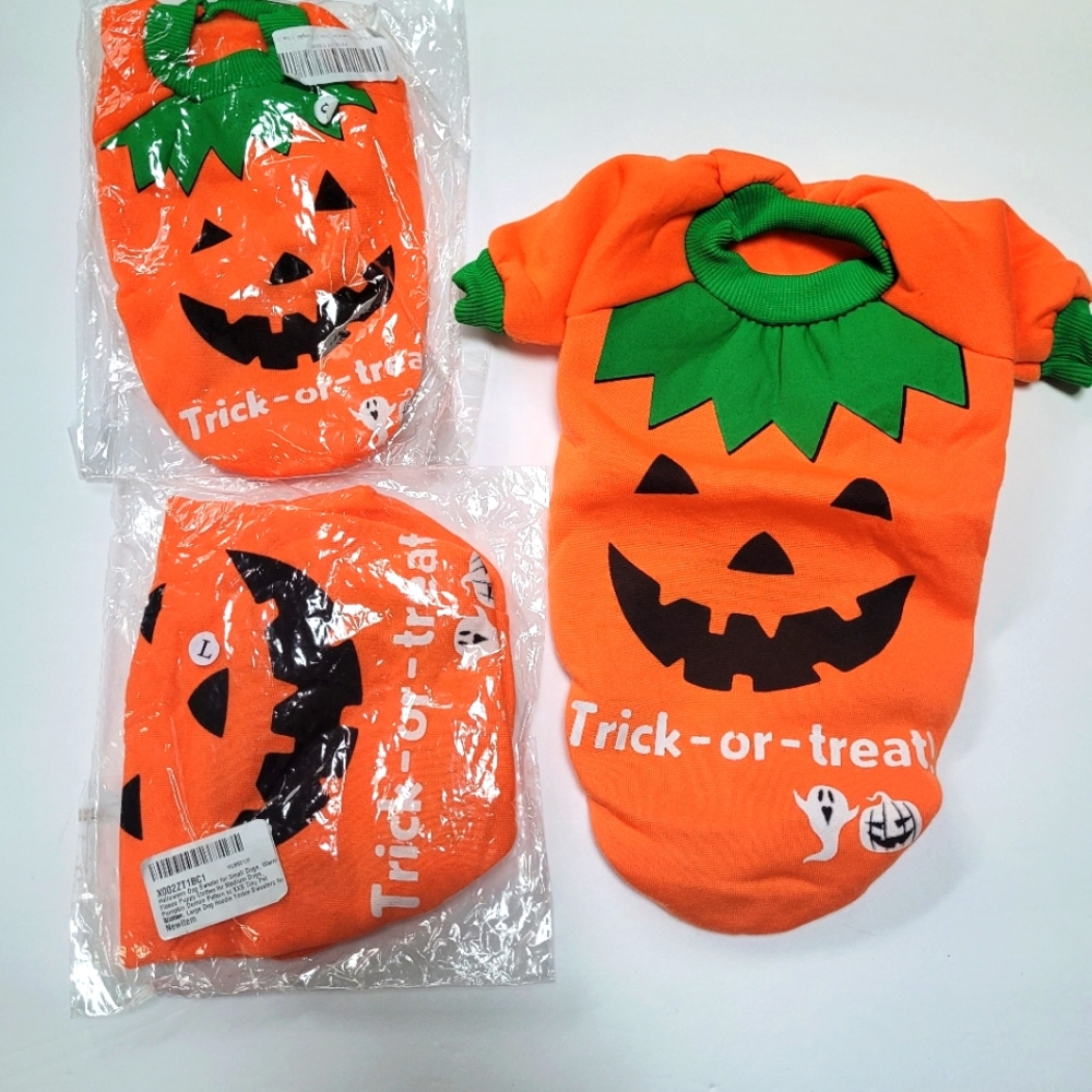 Pumpkin dog sweaters for small dog in sizes small (1) and large (2) for 🎃